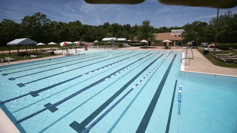 Kendall Ridge outdoor pool